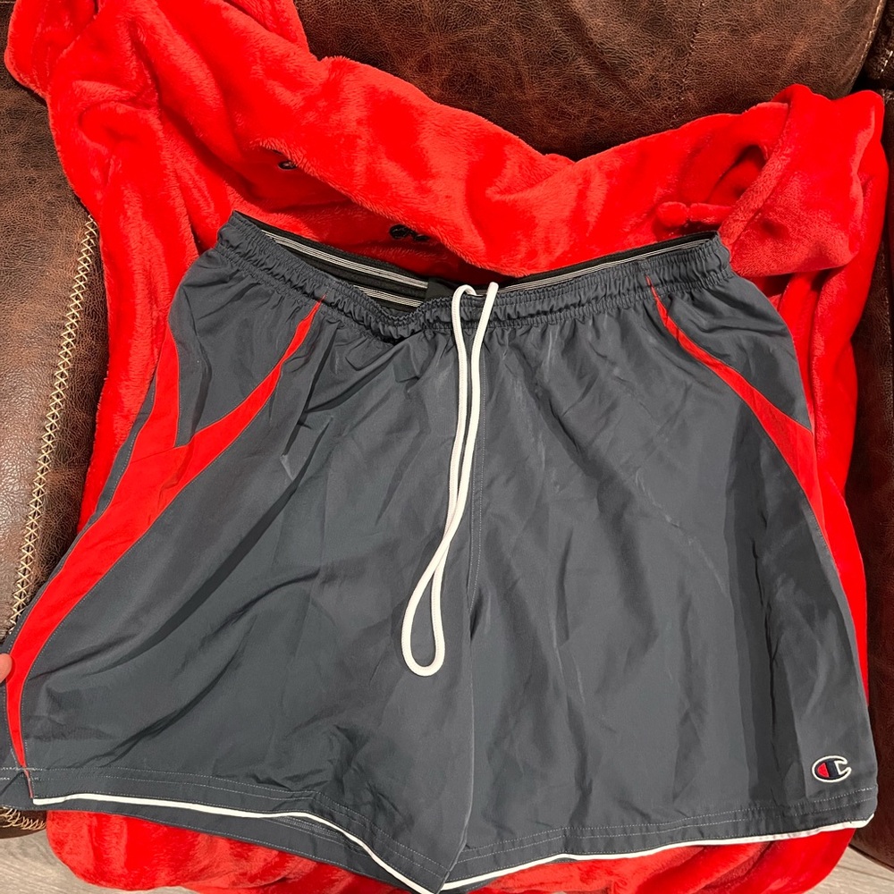 🔴Champion Men's Athletic Shorts in Black and Red
